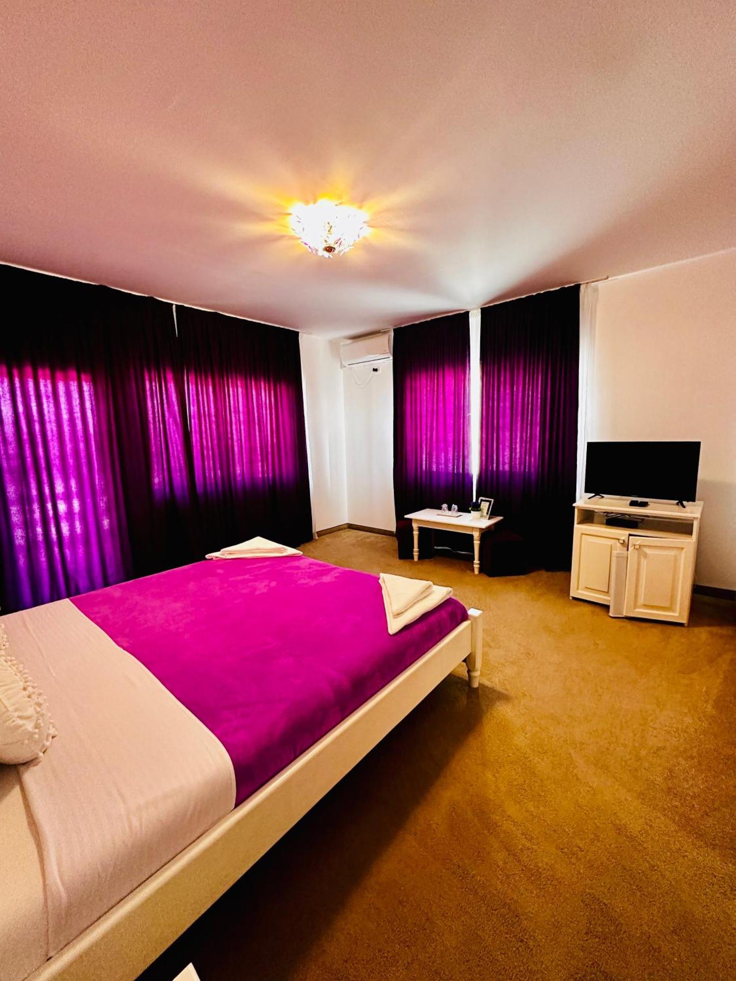 Pensiunea Fabian Hotel Jurilovca Luaran gambar